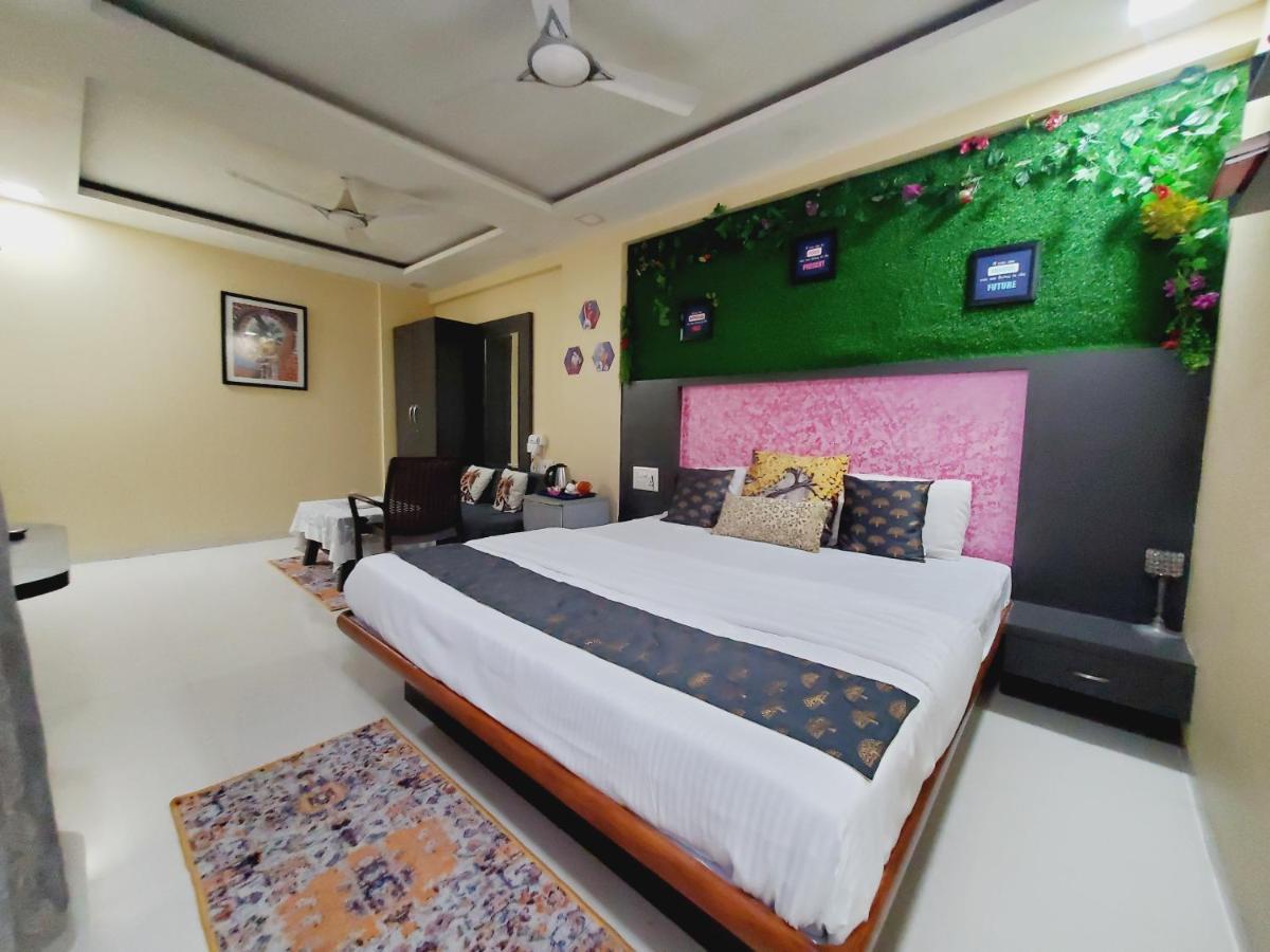 Hotel Mari Aai Residency นาวีมุมไบ ภายนอก รูปภาพ