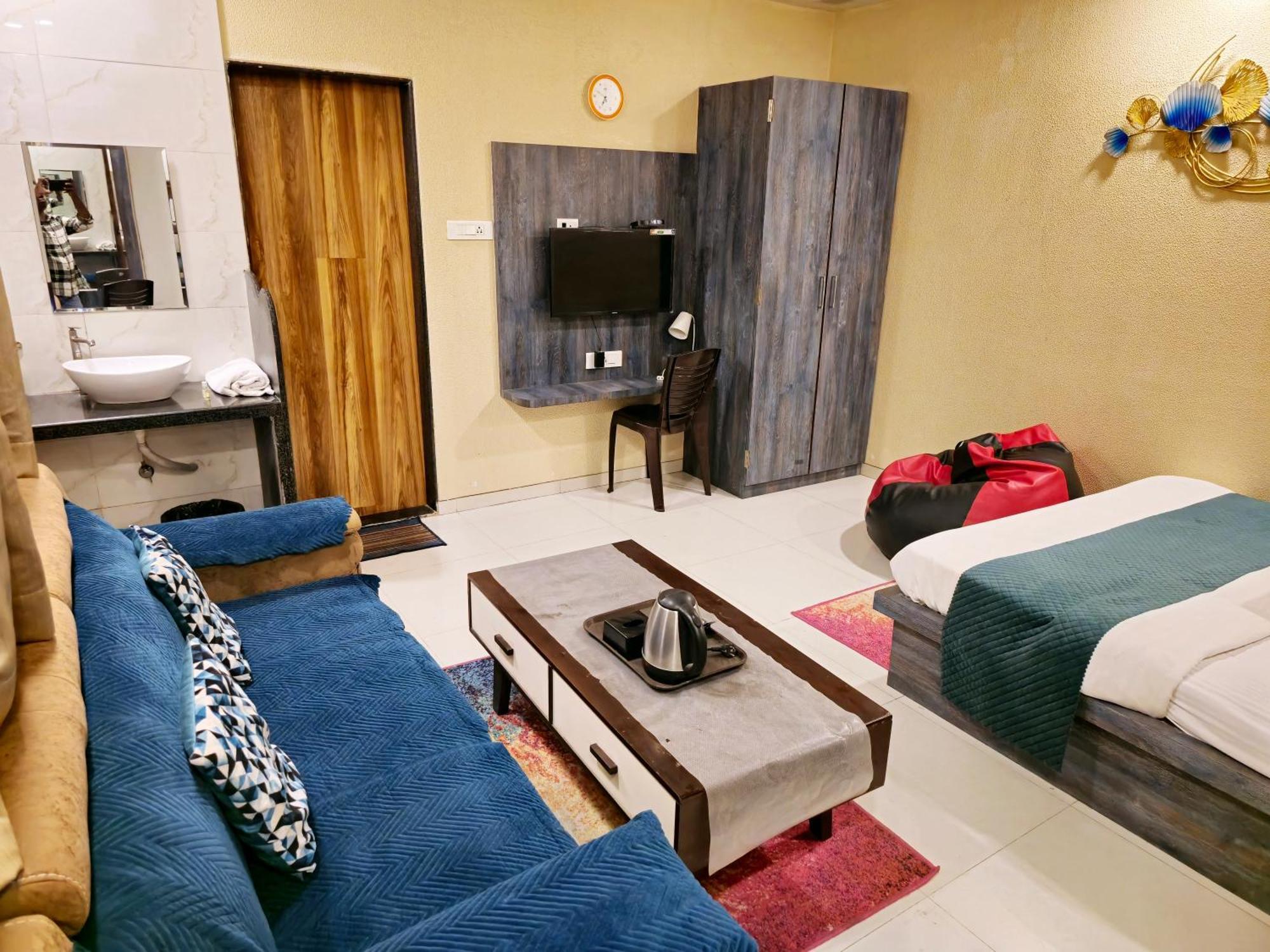 Hotel Mari Aai Residency นาวีมุมไบ ห้อง รูปภาพ
